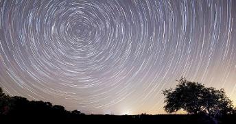 sky photography at night time lapsed